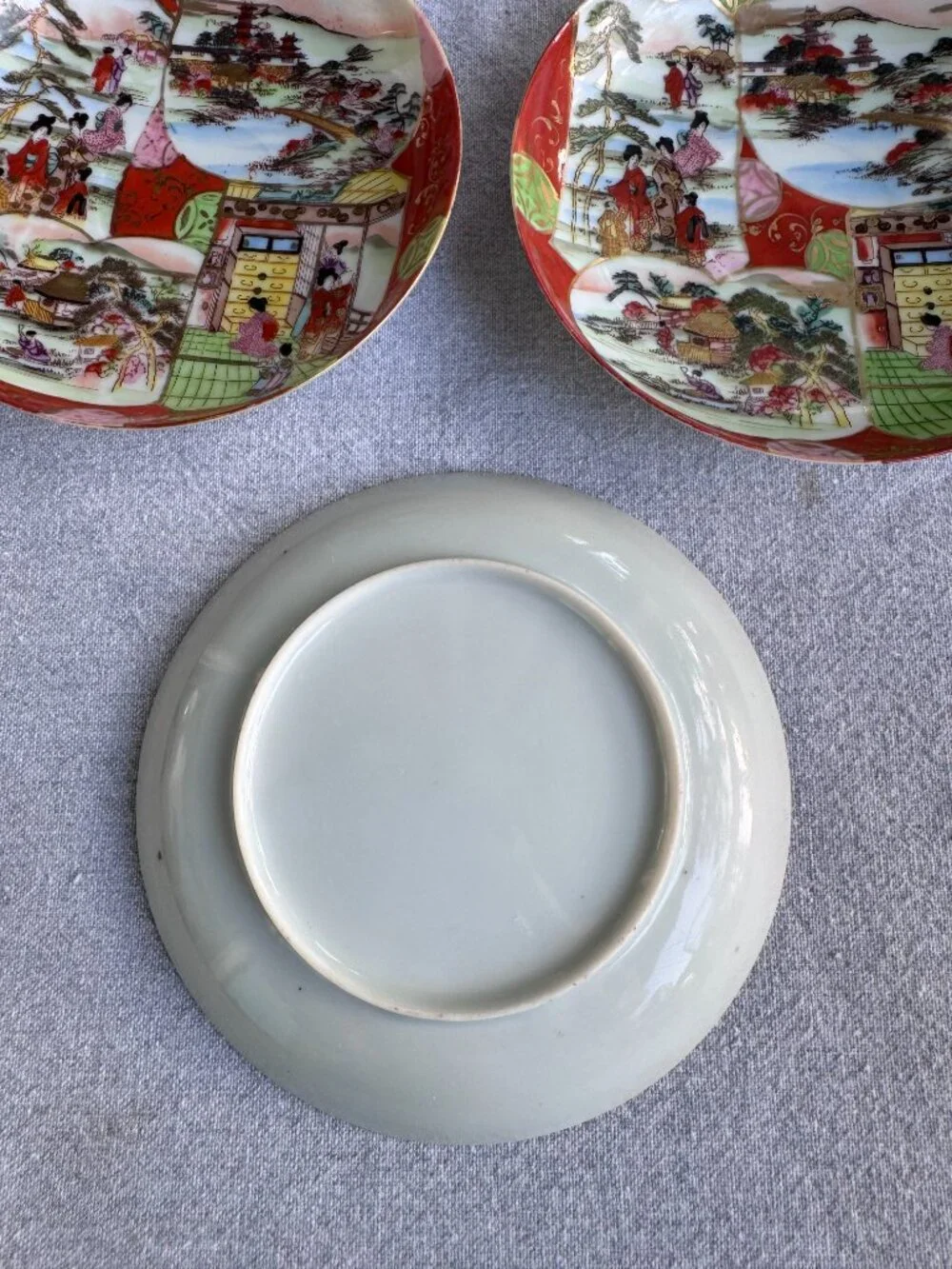 Antique Kutani Ware Geisha Saucers Hand‑Painted Porcelain Japan